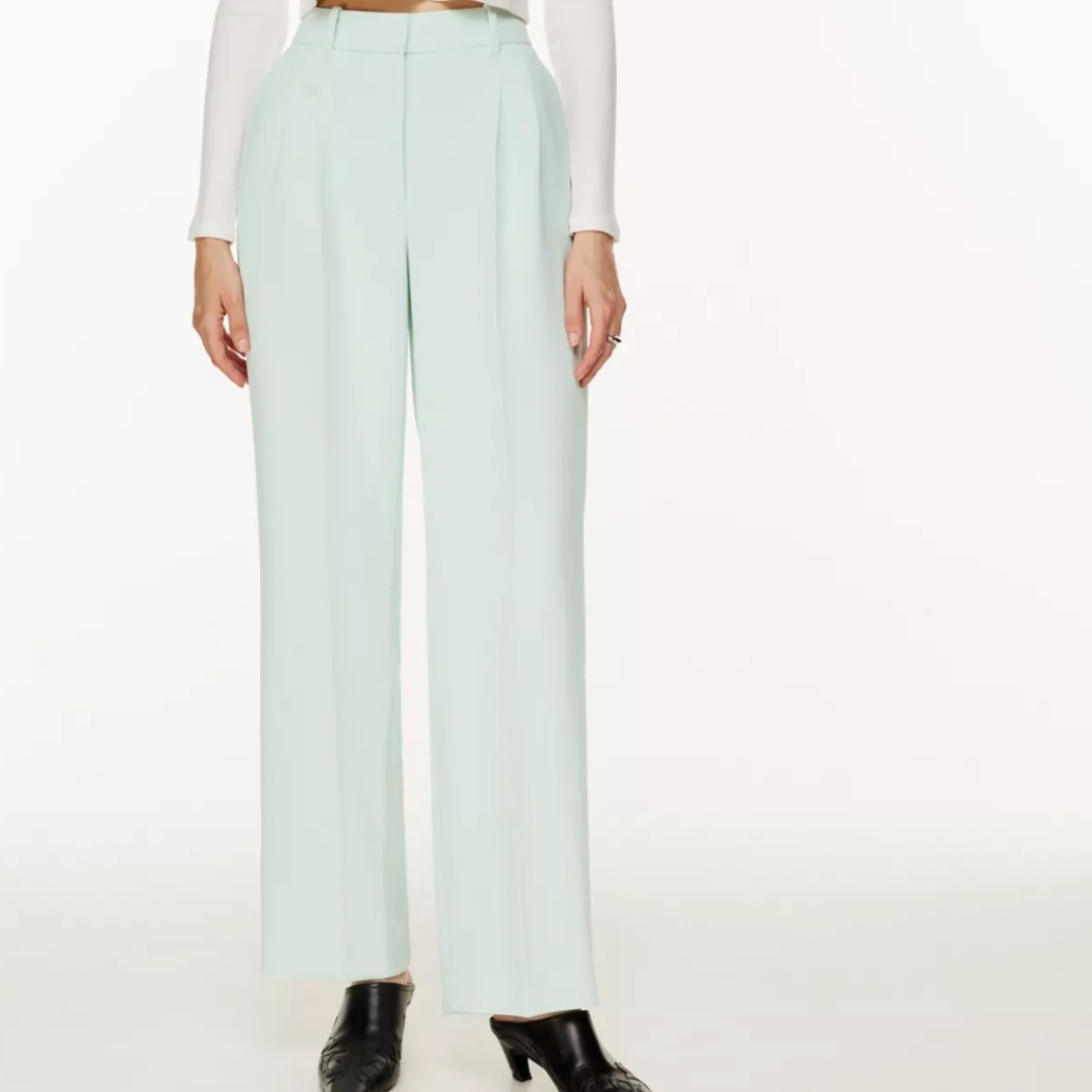 Wilfred The Effortless Pants (Aritzia) Size 2 - Light blue (not color in picture
